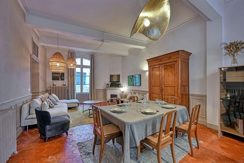 Apartment Au Coeur D'avignon - 2 Mins Du Palais - Terrasse Isolee Avignon