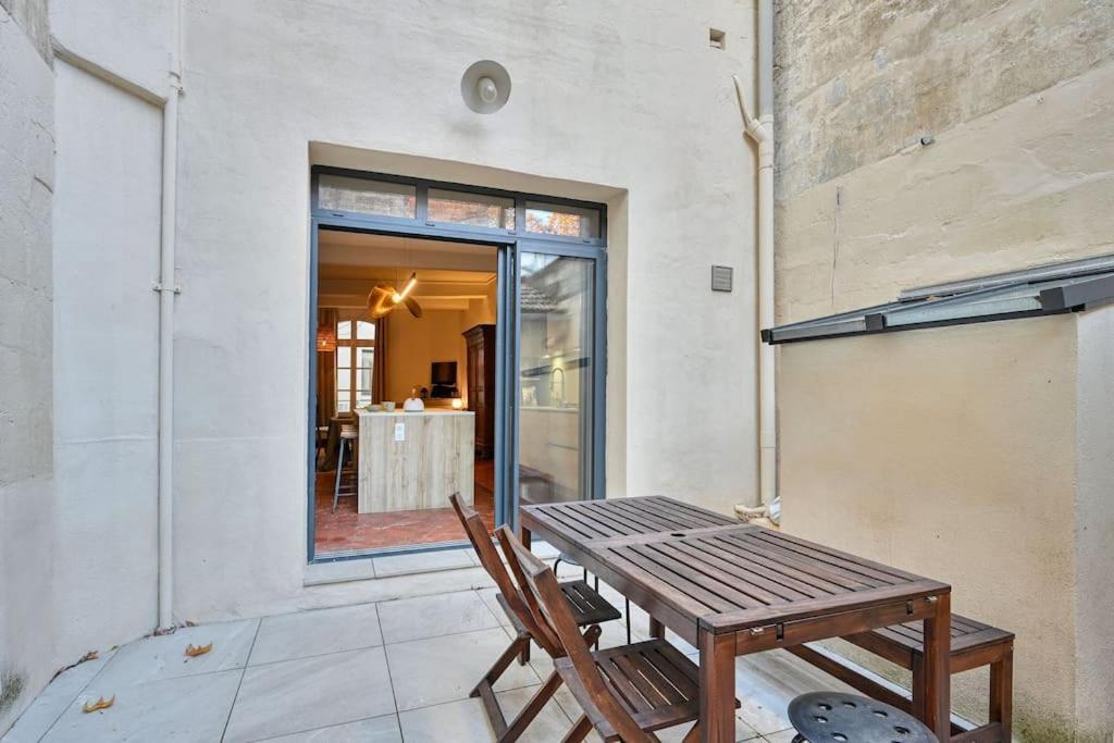 Au Coeur D'avignon - 2 Mins Du Palais - Terrasse Isolee Apartment Avignon